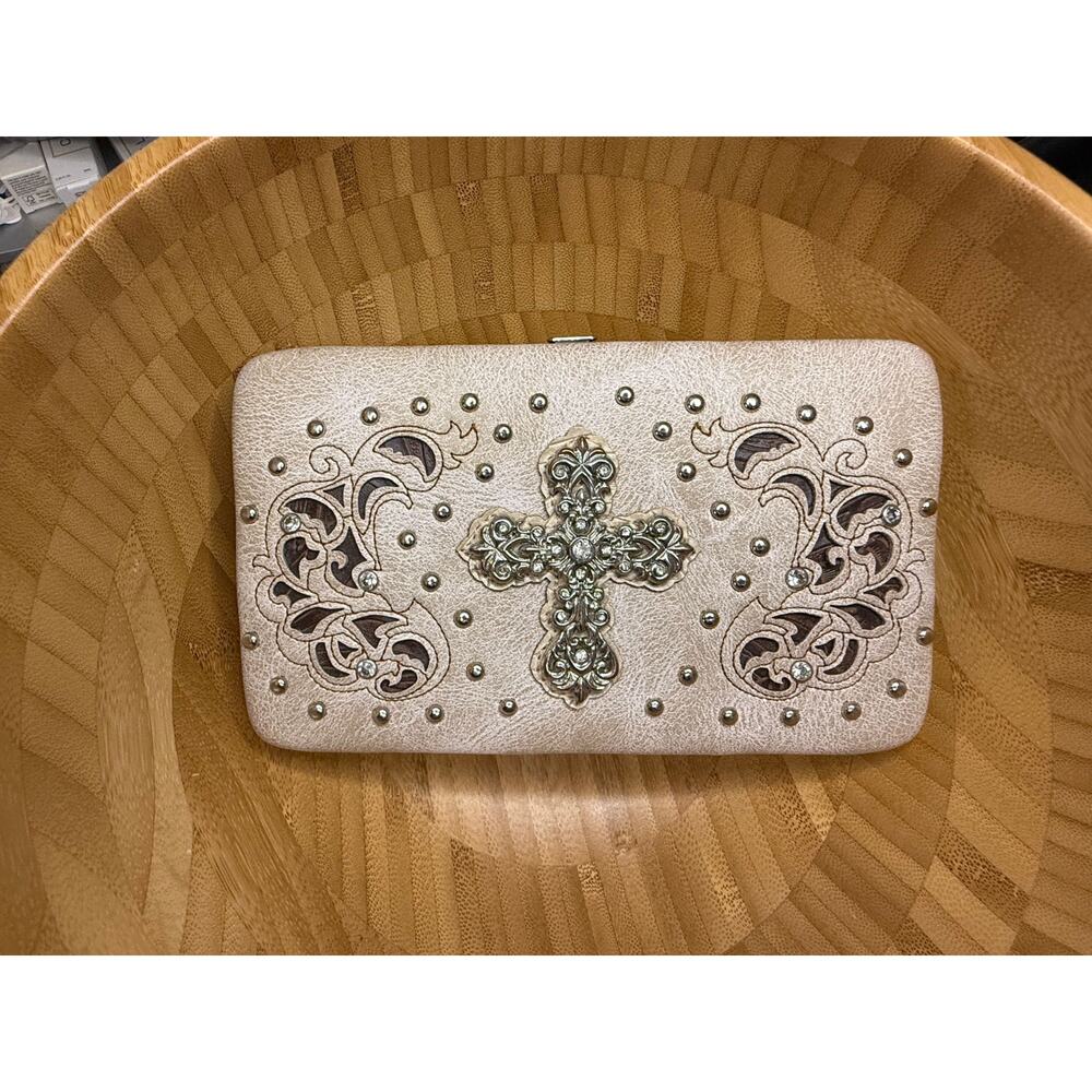 Pre-Loved Women’s Blingy Western Cross Clutch -‎ Beige